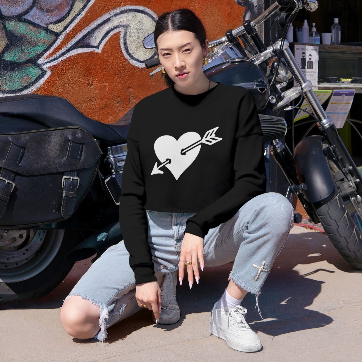 "Baddie Street" Arrow Heart V3 Woman's Cropped Sweatshirt